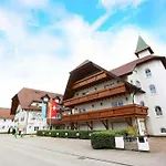 Hotel Am Park 3*